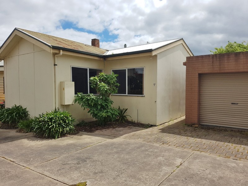 1/66 Hart Street, Colac VIC 3250