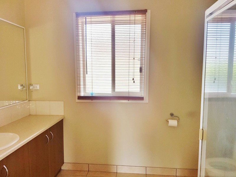 11 Scanlan Drive, Elliminyt VIC 3250