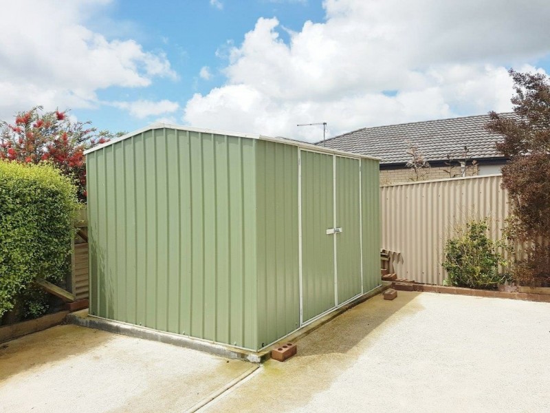 11 Scanlan Drive, Elliminyt VIC 3250