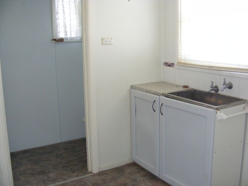 73 Hart Street, Colac VIC 3250