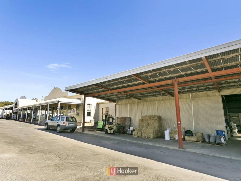 16-38 Princes Highway, Colac East VIC 3250