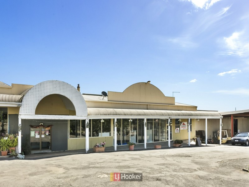 16-38 Princes Highway, Colac East VIC 3250