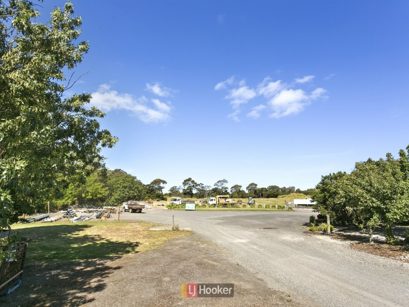 16-38 Princes Highway, Colac East VIC 3250