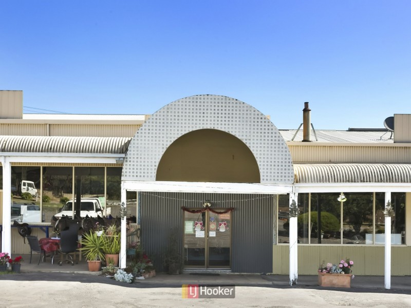 16-38 Princes Highway, Colac East VIC 3250