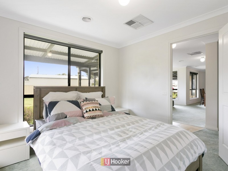 1-3 Deloraine Court, Elliminyt VIC 3250