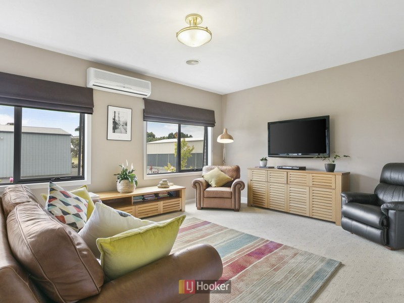 37 Irrewillipe Road, Elliminyt VIC 3250