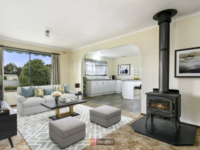 42 Irrewillipe Road, Elliminyt VIC 3250