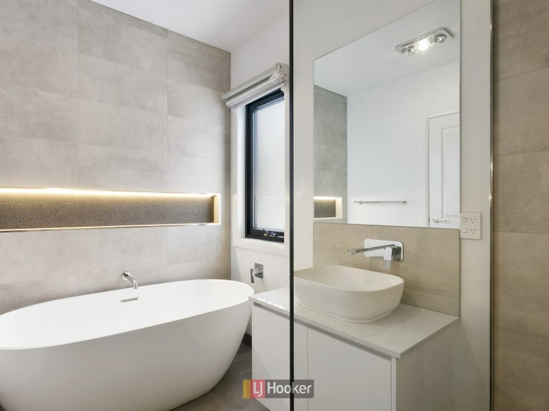 Unit 1/8 Polwarth Street, Colac VIC 3250