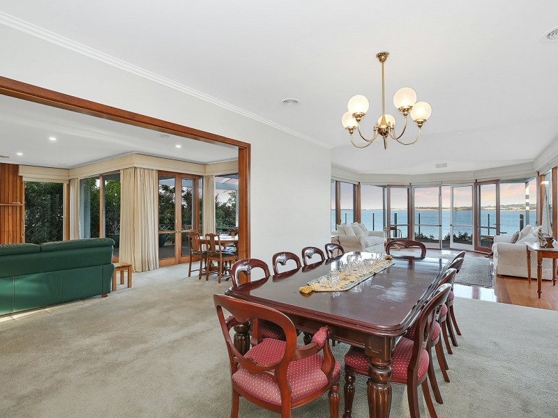 14 Balnagowan Avenue, Colac VIC 3250