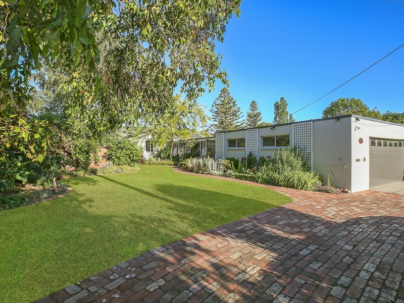 14 Balnagowan Avenue, Colac VIC 3250