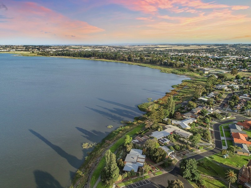 14 Balnagowan Avenue, Colac VIC 3250