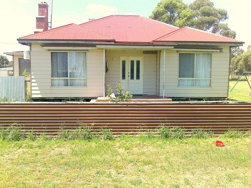 54 Lyons Street, Cressy VIC 3322