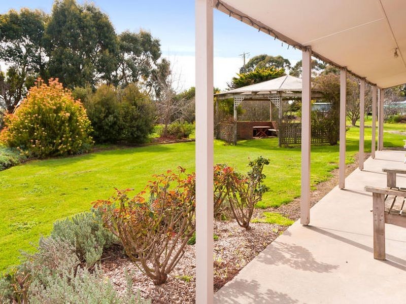 25 Water Basin Road, Elliminyt VIC 3250