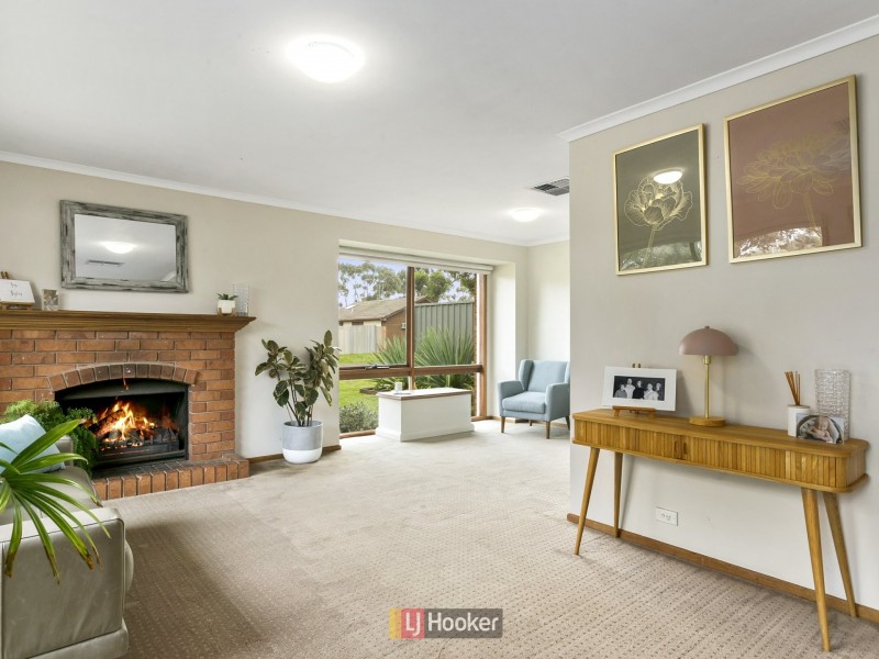 24 Brunel Close, Lara VIC 3212