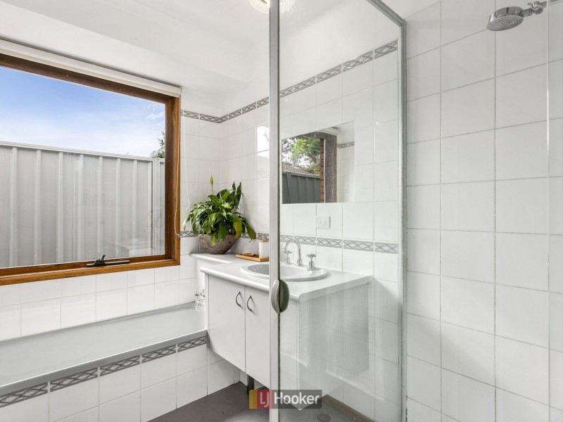 24 Brunel Close, Lara VIC 3212