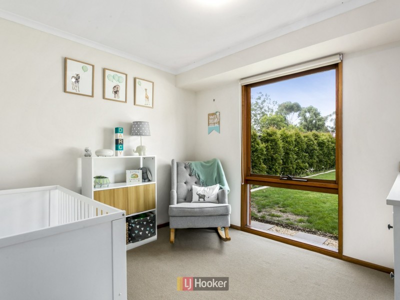 24 Brunel Close, Lara VIC 3212