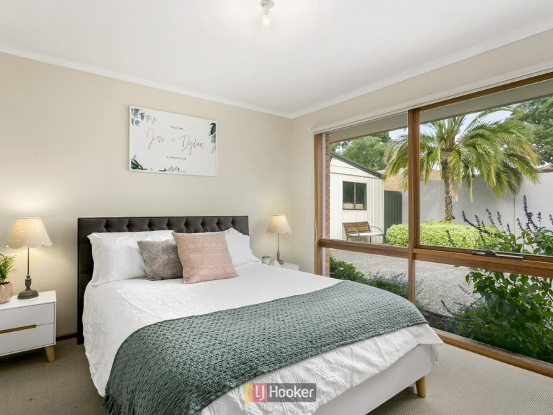 24 Brunel Close, Lara VIC 3212