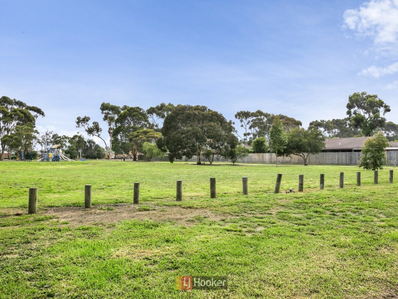 24 Brunel Close, Lara VIC 3212