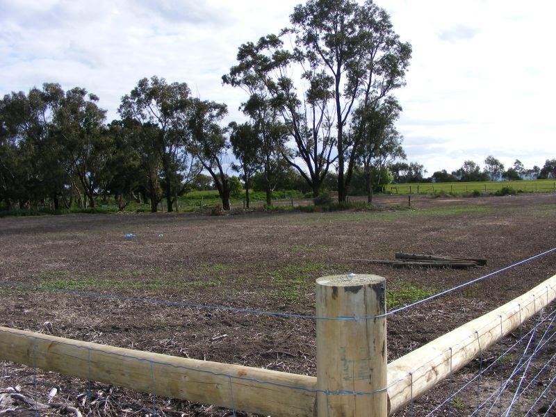 123 Main Road, Beeac VIC 3251