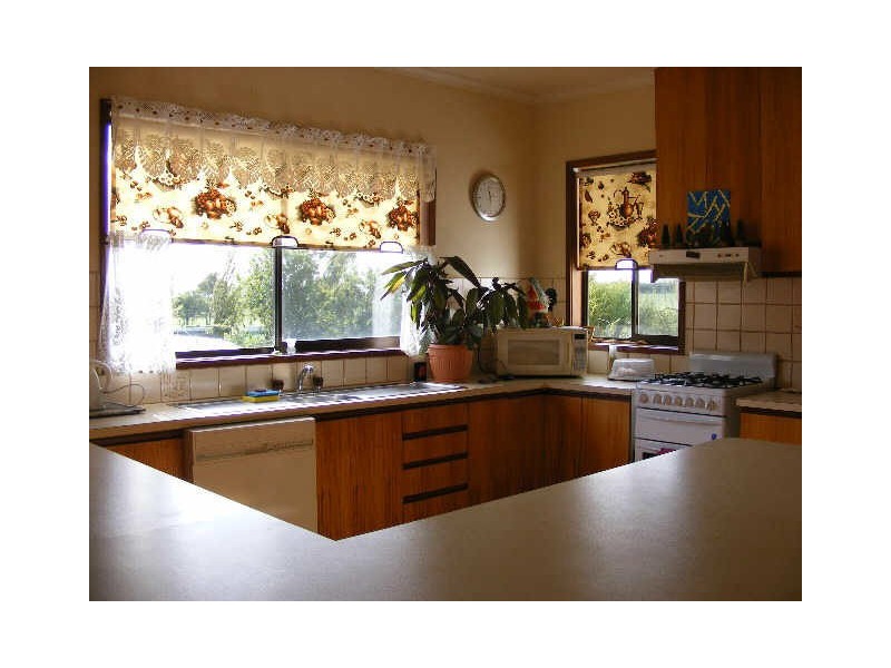 120 Collins Road, Irrewarra VIC 3249