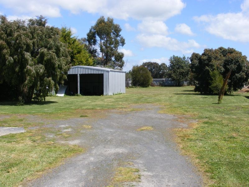 5 Ross Street, Colac VIC 3250