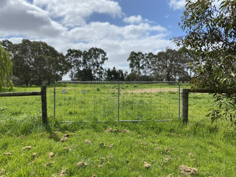 1446 Princes Highway, Pirron Yallock VIC 3249