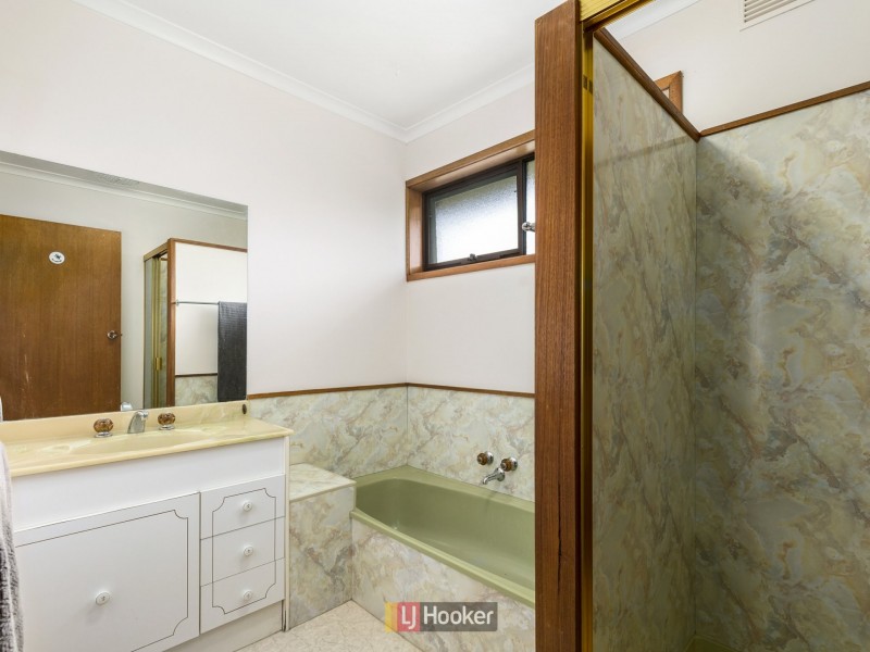 2 McLennan Street, Colac VIC 3250