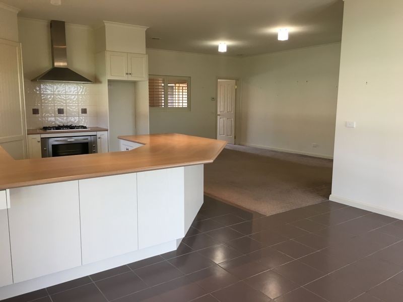 6 Darby Drive, Colac VIC 3250