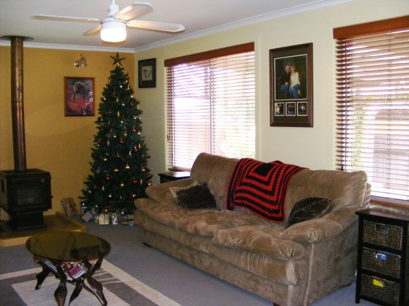 8 Douglas Street, Colac VIC 3250