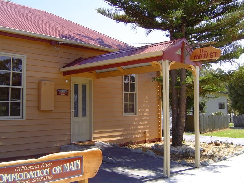 14 Main Street, Gellibrand VIC 3239
