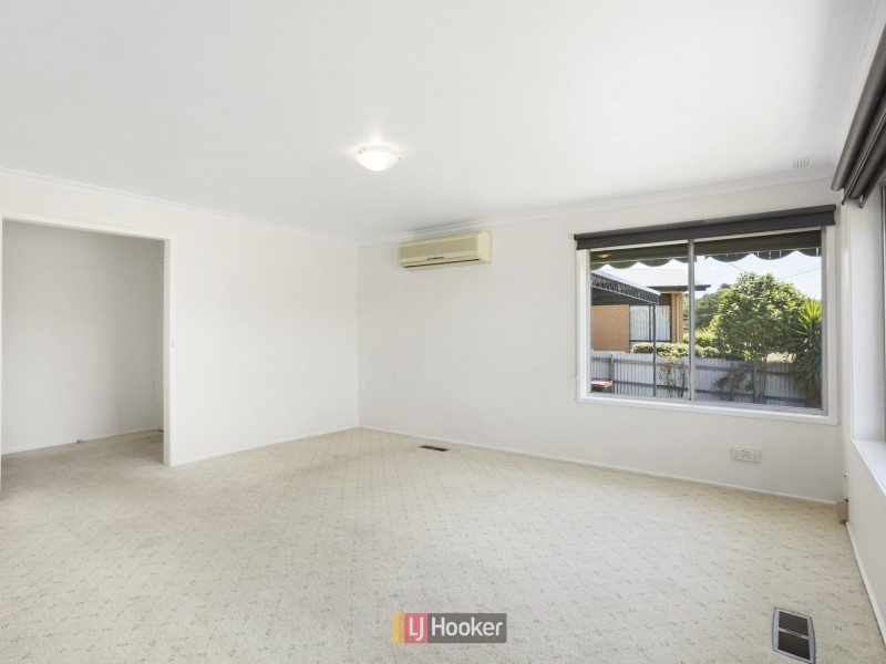 18 The Esplanade, Colac VIC 3250