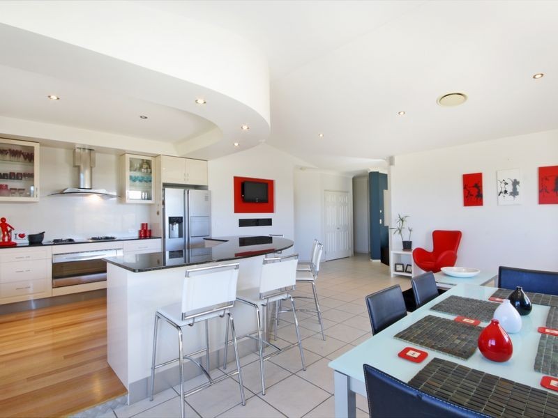 5 Abaco Street, Kawana Island QLD 4575