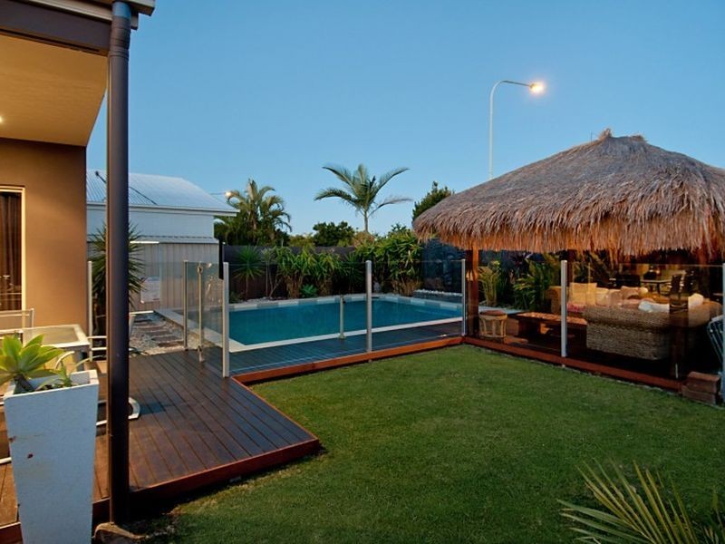 7 Margarita Court, Kawana Island QLD 4575