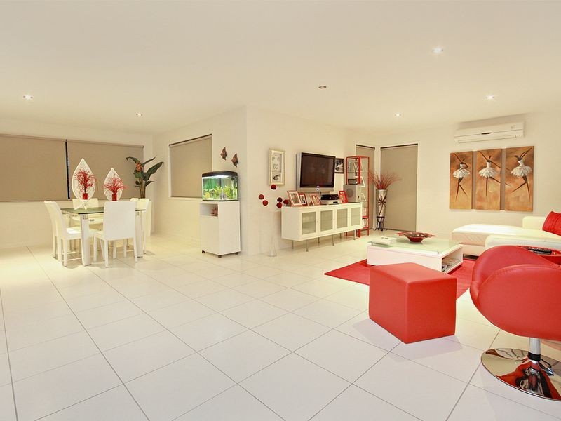 2/21 Tuckeroo Drive, Meridan Plains QLD 4551