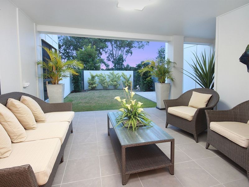 2/21 Tuckeroo Drive, Meridan Plains QLD 4551