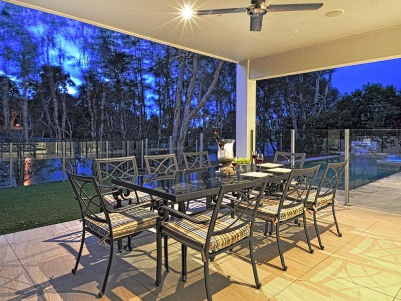 5 Admiralty Drive, Alexandra Headland QLD 4572