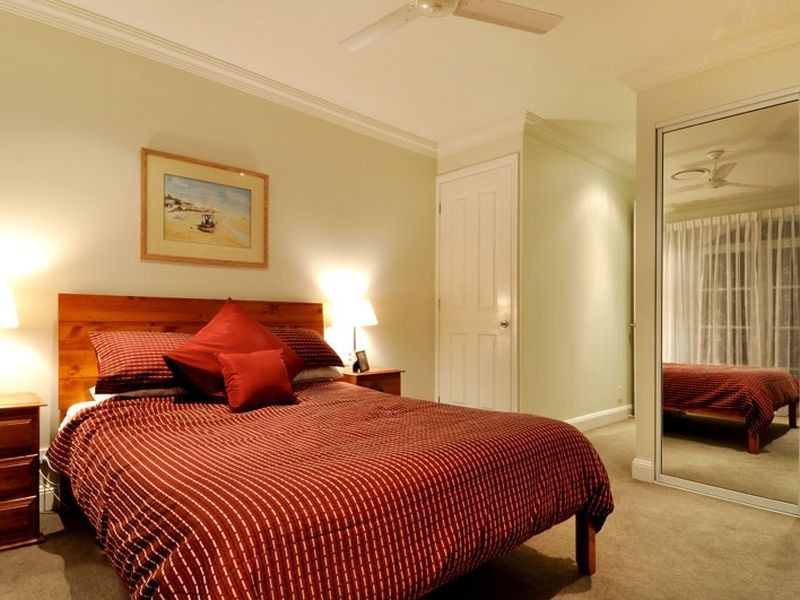 5 Admiralty Drive, Alexandra Headland QLD 4572