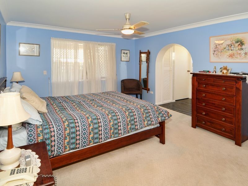 8 Arilpa Street, Warana QLD 4575