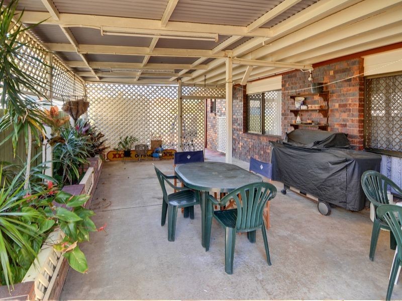 8 Arilpa Street, Warana QLD 4575