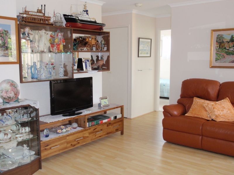 127/8 Melody Court, Warana QLD 4575