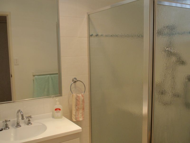 127/8 Melody Court, Warana QLD 4575