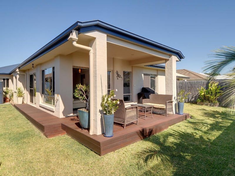 8 Stavewood Street, Meridan Plains QLD 4551