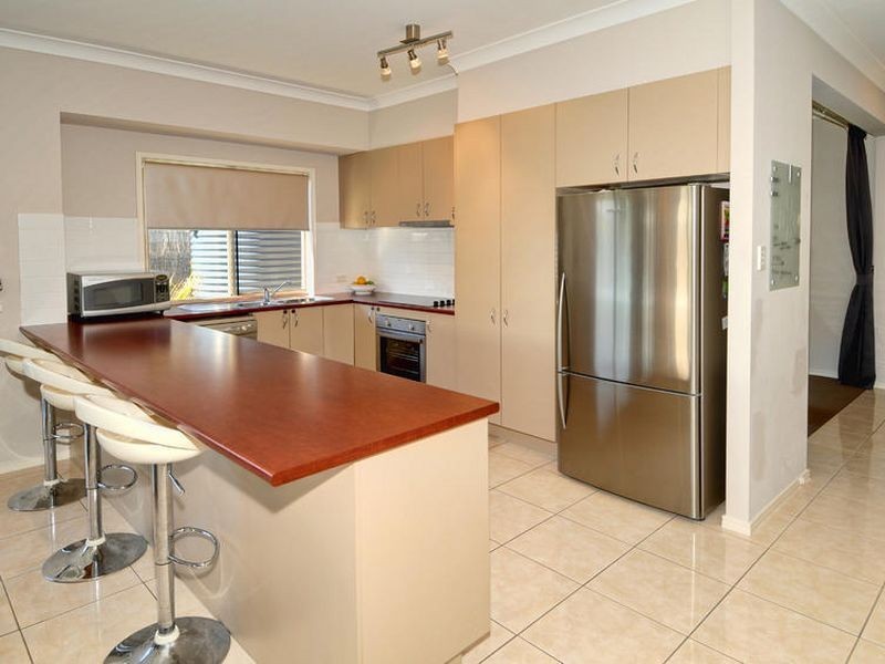 8 Stavewood Street, Meridan Plains QLD 4551