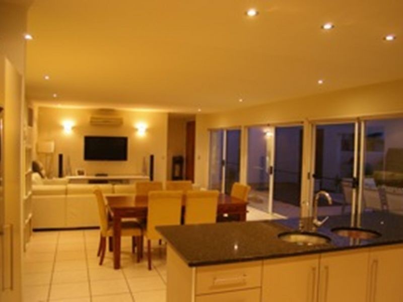 1 Tobago Street, Kawana Island QLD 4575