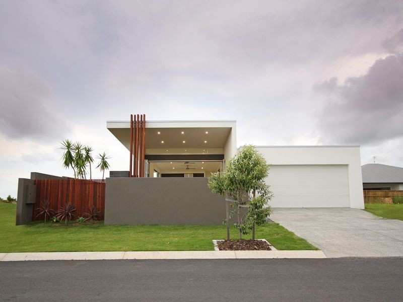 7 Genoa Street, Birtinya QLD 4575