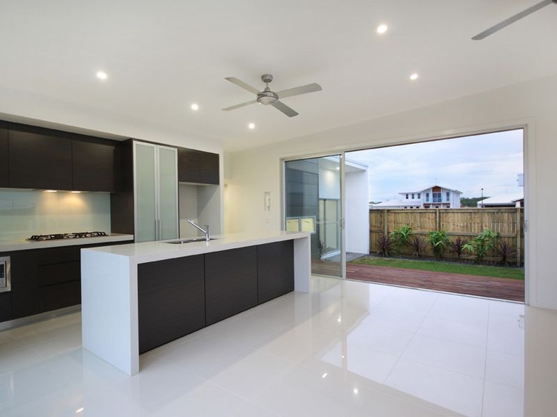 7 Genoa Street, Birtinya QLD 4575