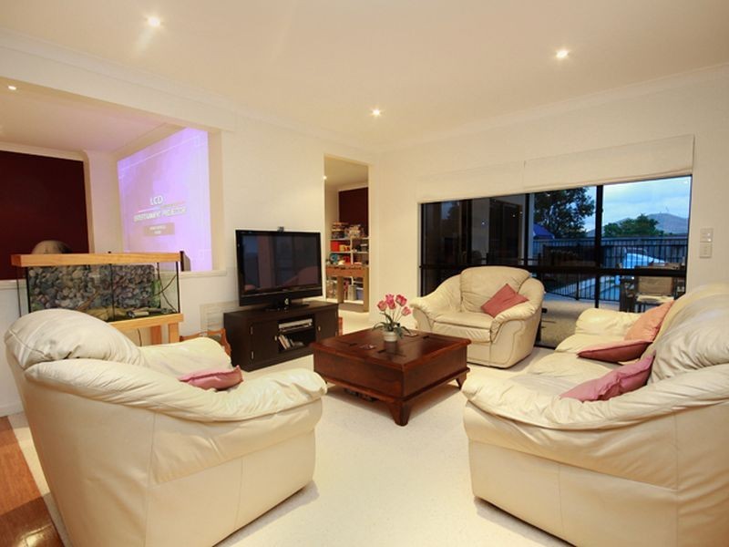 3 Antillies Street, Kawana Island QLD 4575