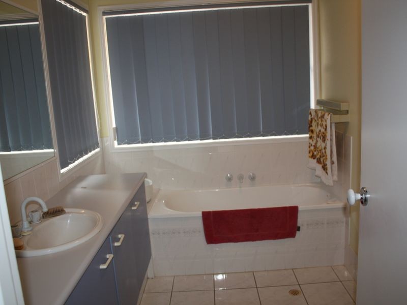 24 Alstonville Way, Currimundi QLD 4551