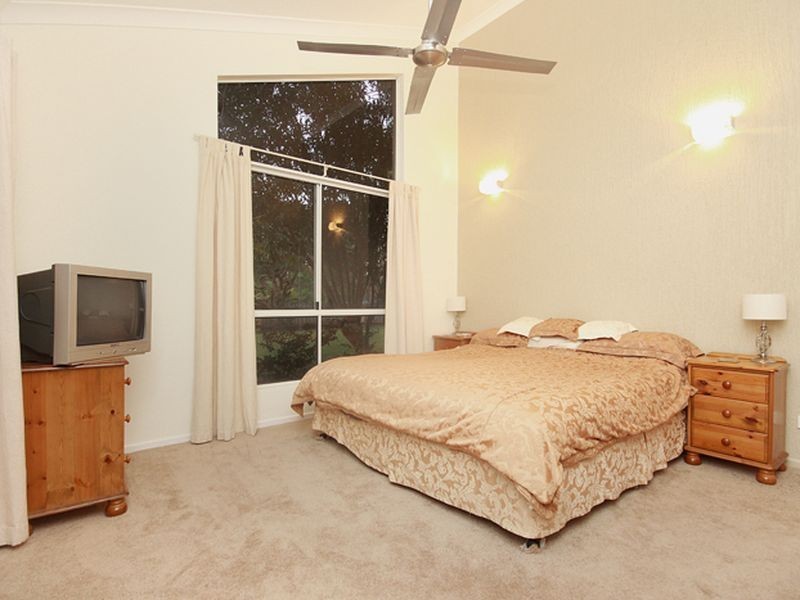 664 Glenview Road, Glenview QLD 4553