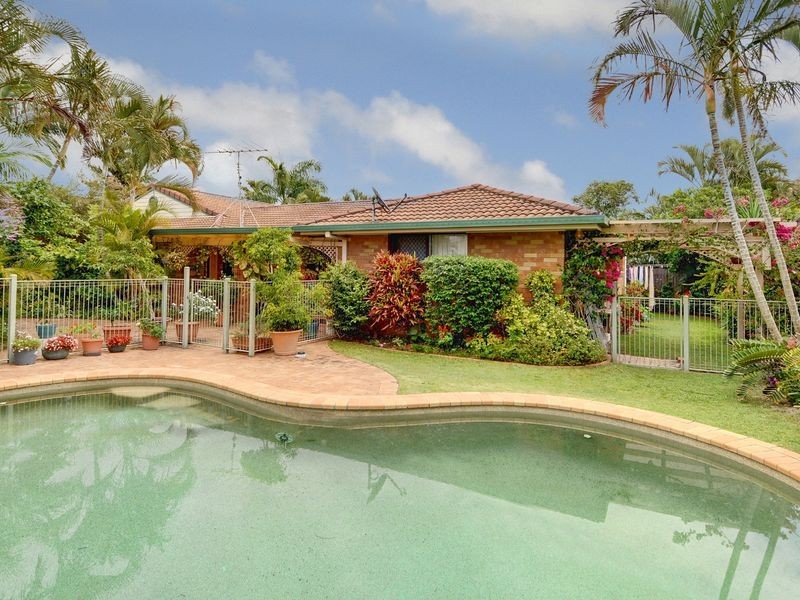 4 Mizzen Close, Wurtulla QLD 4575